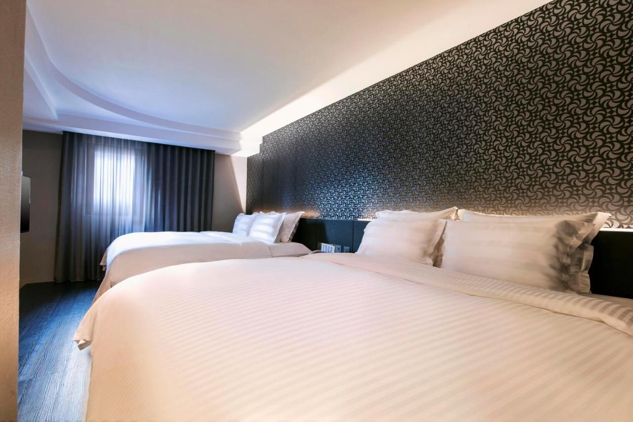 Saual Keh Hotel Taipei Bagian luar foto